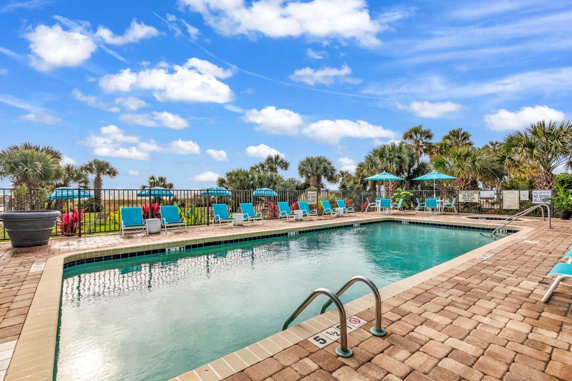 Ocean View Double Suite! Sleeps 4 Meridian Plaza 705 Мертл-Біч Екстер'єр фото