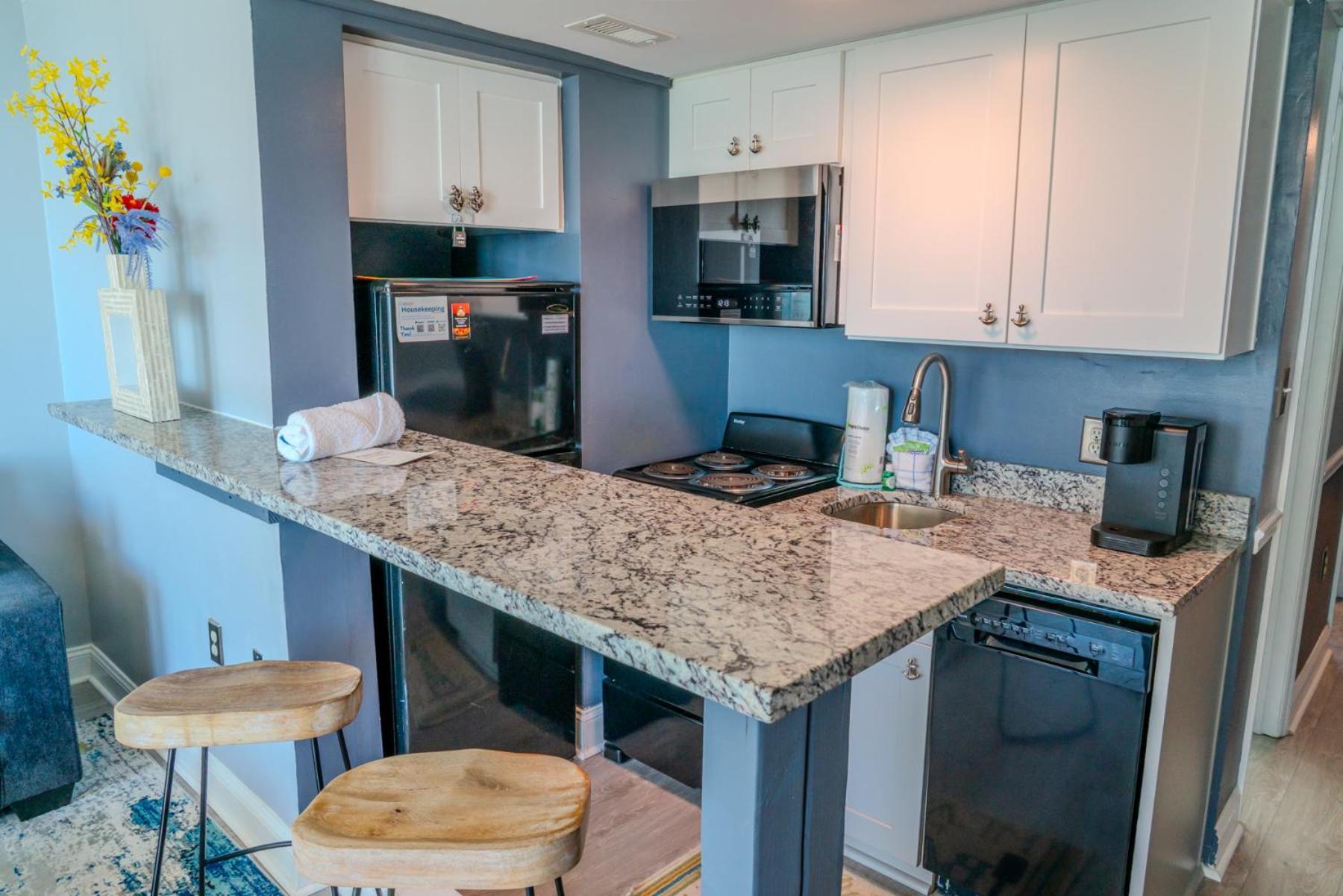 Ocean View Double Suite! Sleeps 4 Meridian Plaza 705 Мертл-Біч Екстер'єр фото